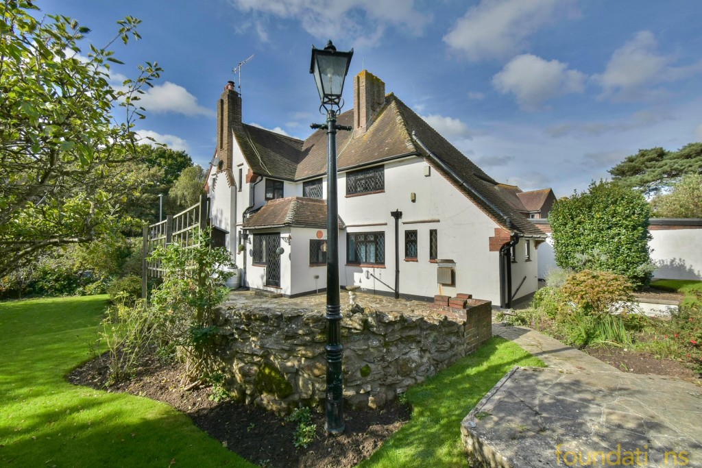 Images for Westcourt Drive, Bexhill-on-Sea, East Sussex EAID:3719479022 BID:13173601
