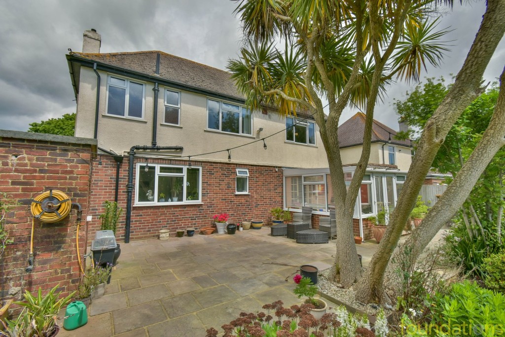 Images for Barnhorn Road, Bexhill-on-Sea, East Sussex EAID:3719479022 BID:13173601
