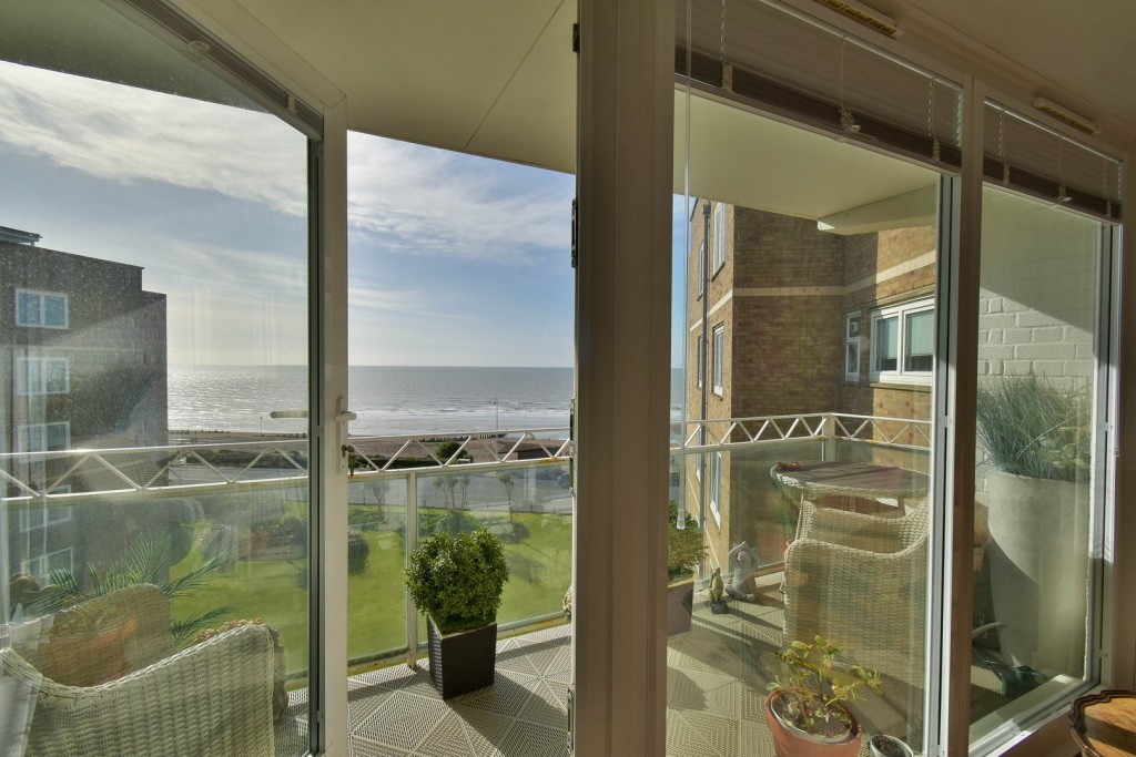 Images for West Parade, Bexhill-on-Sea, East Sussex EAID:3719479022 BID:13173601