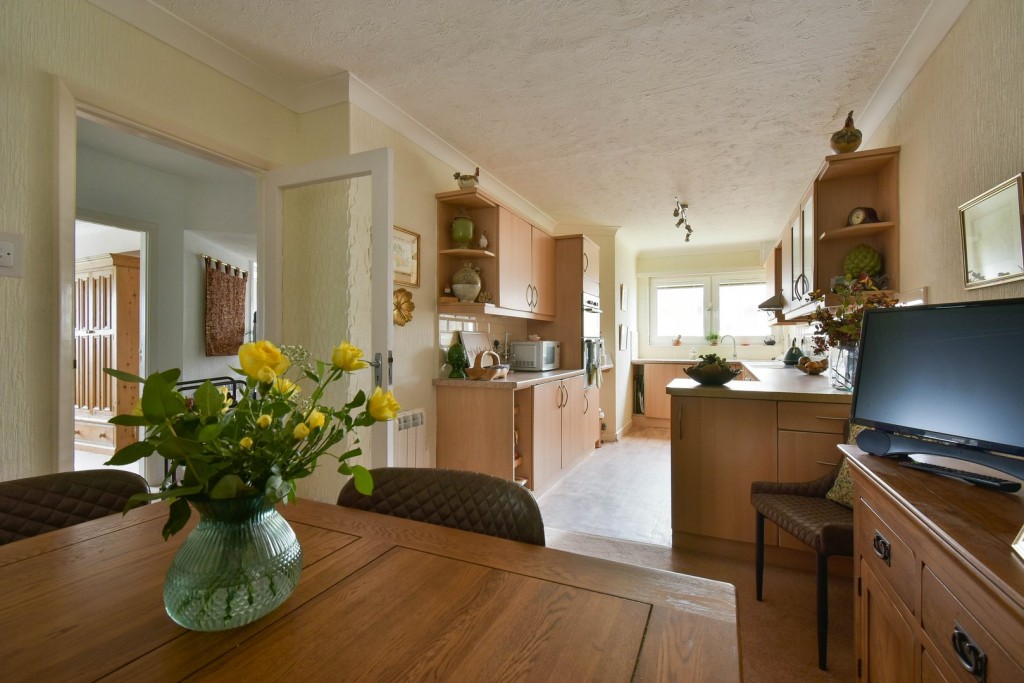Images for West Parade, Bexhill-on-Sea, East Sussex EAID:3719479022 BID:13173601