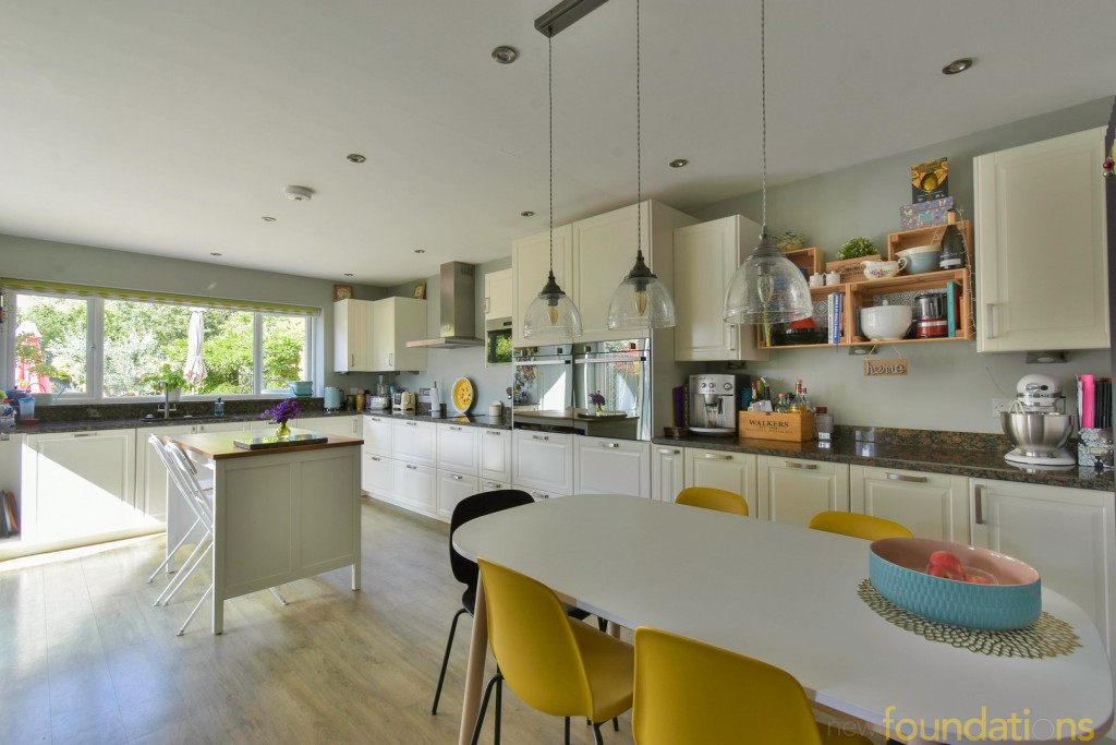 Images for Hillcrest Avenue, Bexhill-on-Sea, East Sussex EAID:3719479022 BID:13173601
