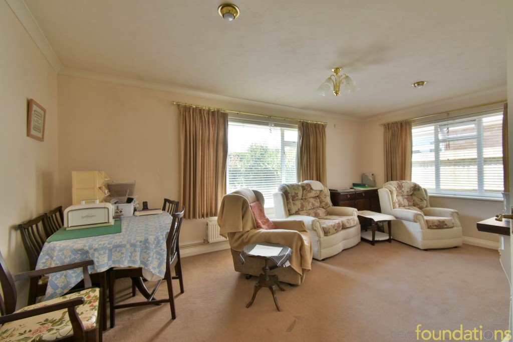 Images for Chartres, Bexhill-on-Sea, East Sussex EAID:3719479022 BID:13173601