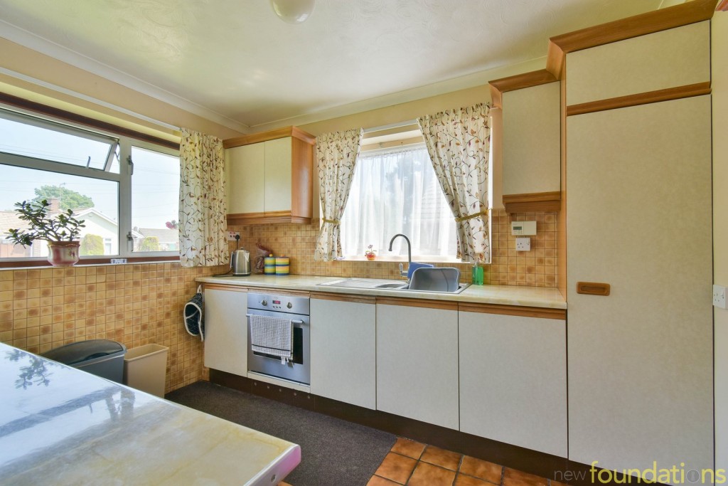 Images for Chartres, Bexhill-on-Sea, East Sussex EAID:3719479022 BID:13173601