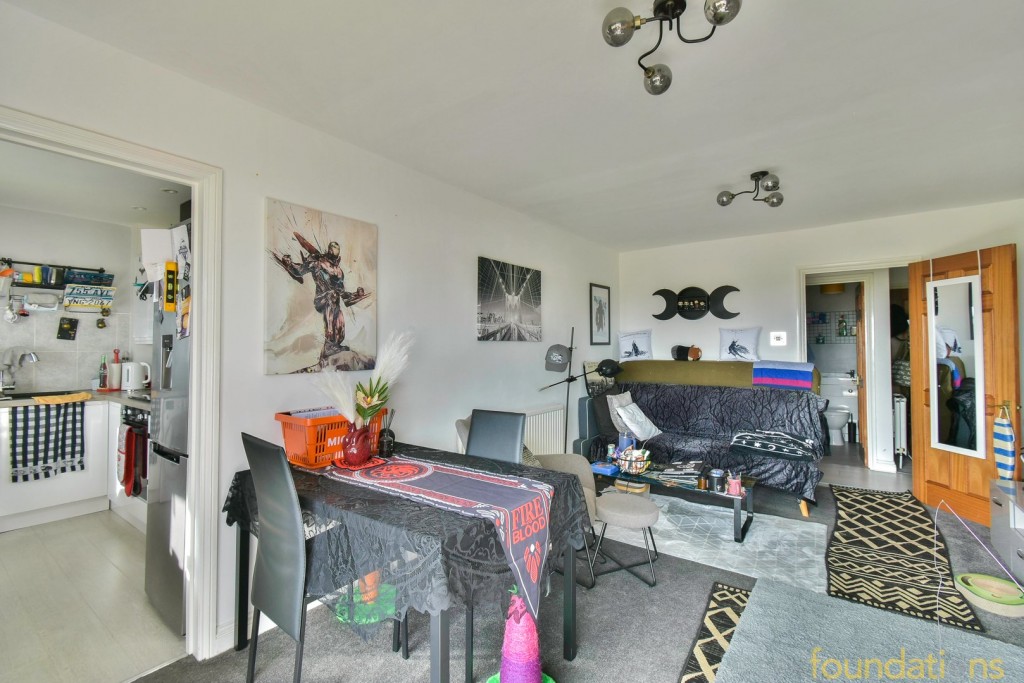 Images for De la Warr Road, Bexhill-on-Sea, East Sussex EAID:3719479022 BID:13173601