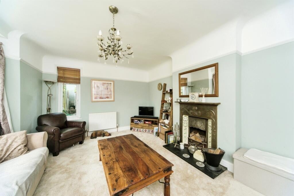 Images for Collington Avenue, Bexhill-on-Sea, East Sussex EAID:3719479022 BID:13173601