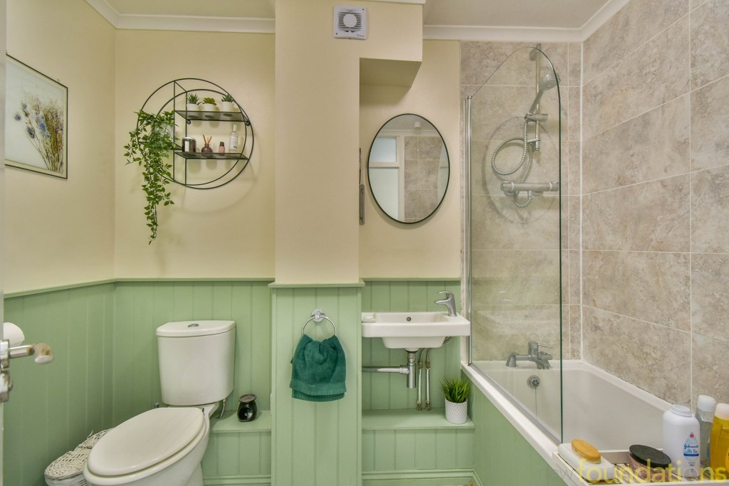 Images for New Park Avenue, Bexhill-on-Sea, East Sussex EAID:3719479022 BID:13173601