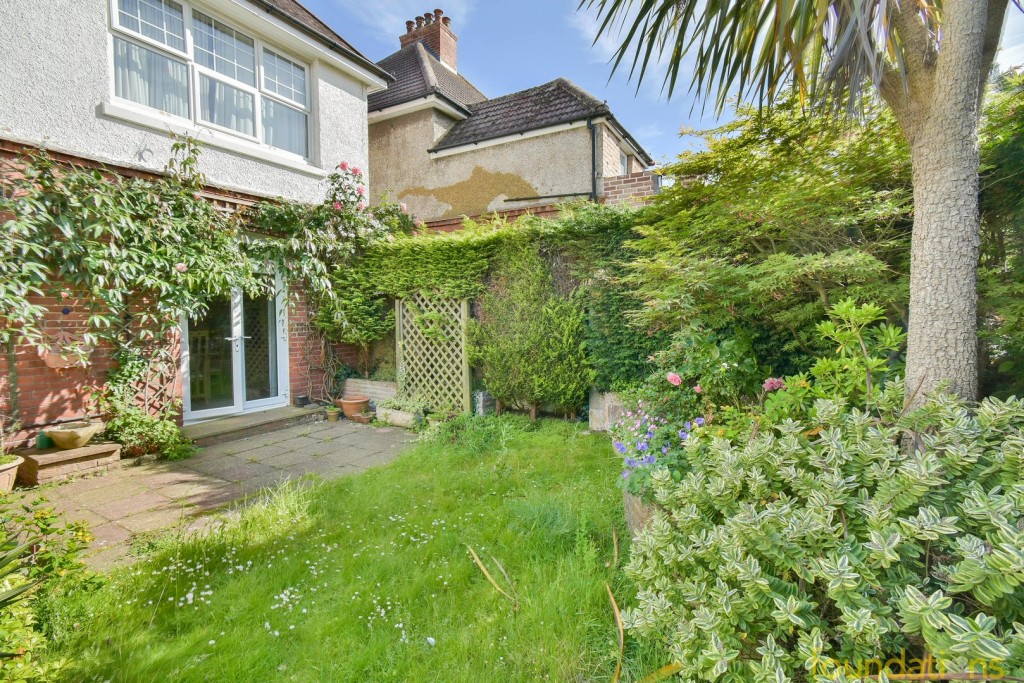Images for Manor Road, Bexhill-on-Sea, East Sussex EAID:3719479022 BID:13173601