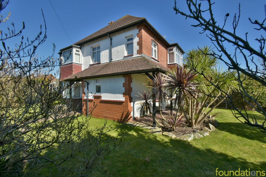 Images for Little Common Road, Bexhill on Sea EAID:3719479022 BID:13173601