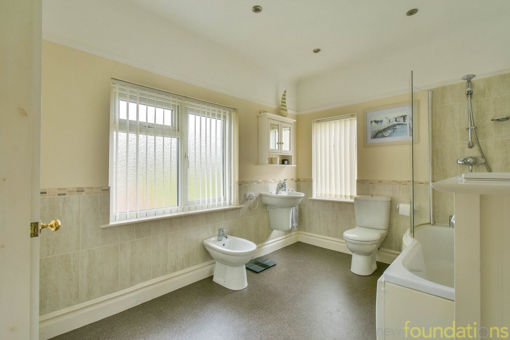 Images for Little Common Road, Bexhill on Sea EAID:3719479022 BID:13173601
