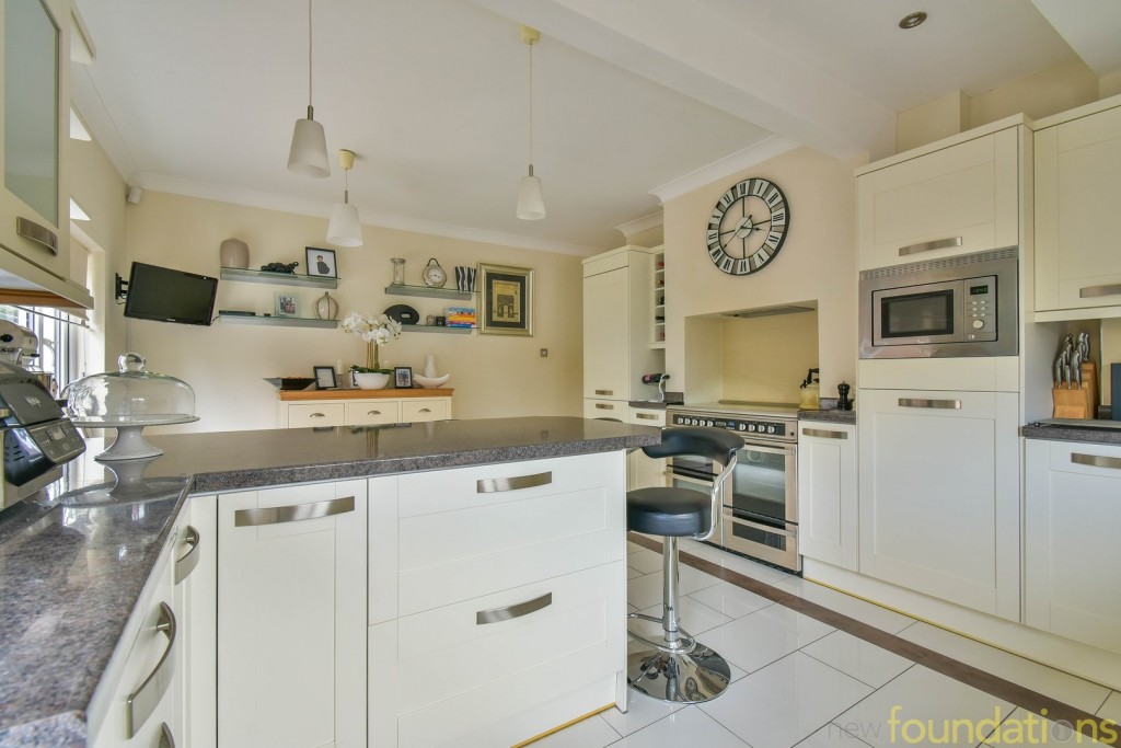 Images for Little Common Road, Bexhill on Sea EAID:3719479022 BID:13173601