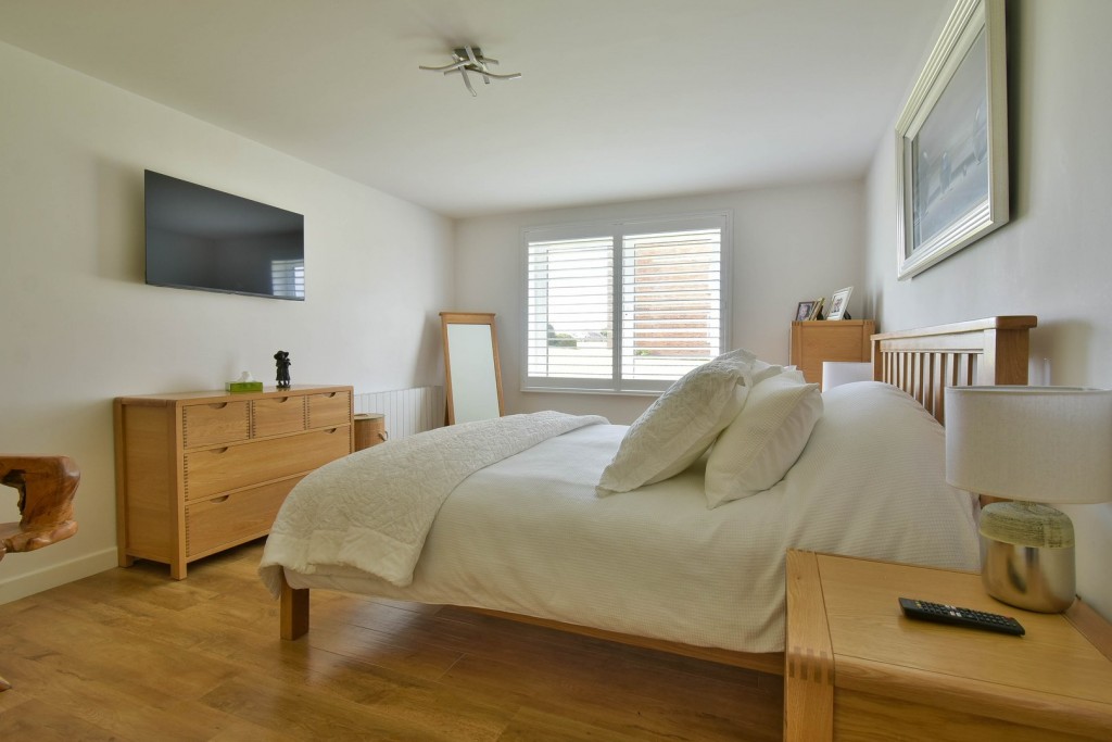 Images for West Parade, Bexhill-on-Sea, East Sussex EAID:3719479022 BID:13173601
