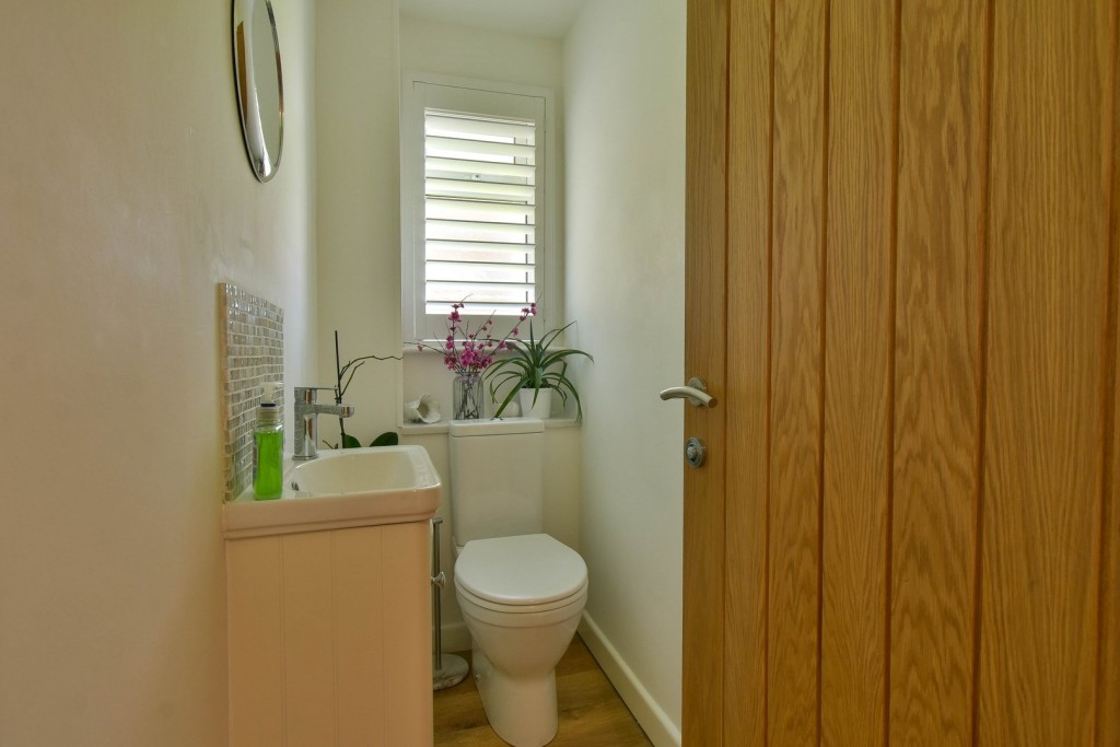 Images for West Parade, Bexhill-on-Sea, East Sussex EAID:3719479022 BID:13173601