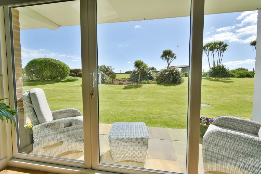 Images for West Parade, Bexhill-on-Sea, East Sussex EAID:3719479022 BID:13173601