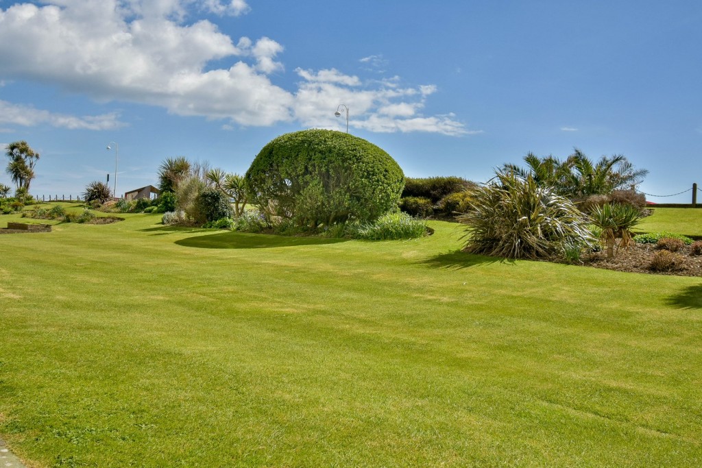 Images for West Parade, Bexhill-on-Sea, East Sussex EAID:3719479022 BID:13173601