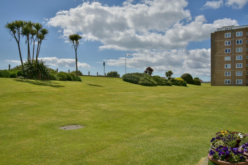 Images for West Parade, Bexhill-on-Sea, East Sussex EAID:3719479022 BID:13173601