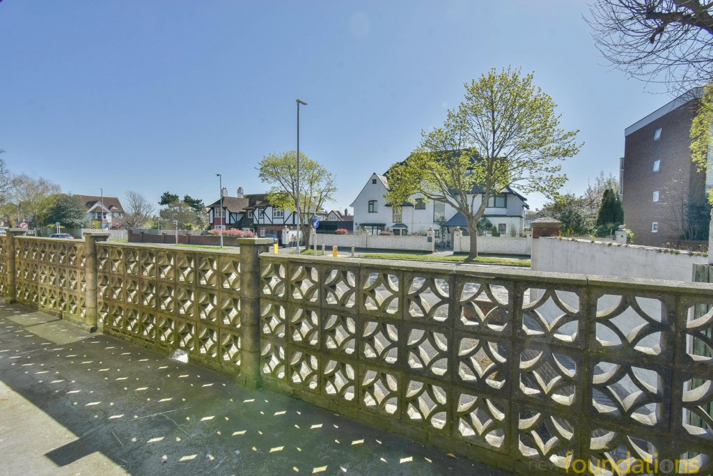 Images for Sutherland Avenue, Bexhill-on-Sea, East Sussex EAID:3719479022 BID:13173601