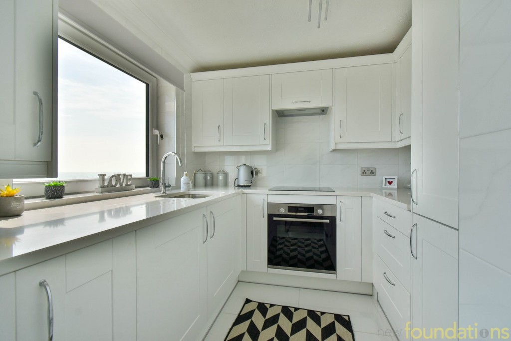 Images for De la Warr Parade, Bexhill-on-Sea, East Sussex EAID:3719479022 BID:13173601