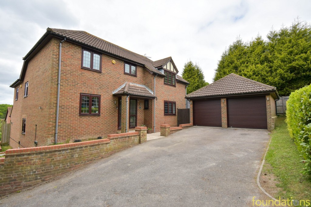Images for Cowdray Park Road, Bexhill-on-Sea, East Sussex EAID:3719479022 BID:13173601