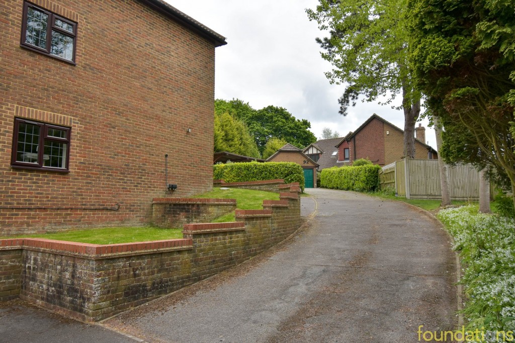 Images for Cowdray Park Road, Bexhill-on-Sea, East Sussex EAID:3719479022 BID:13173601
