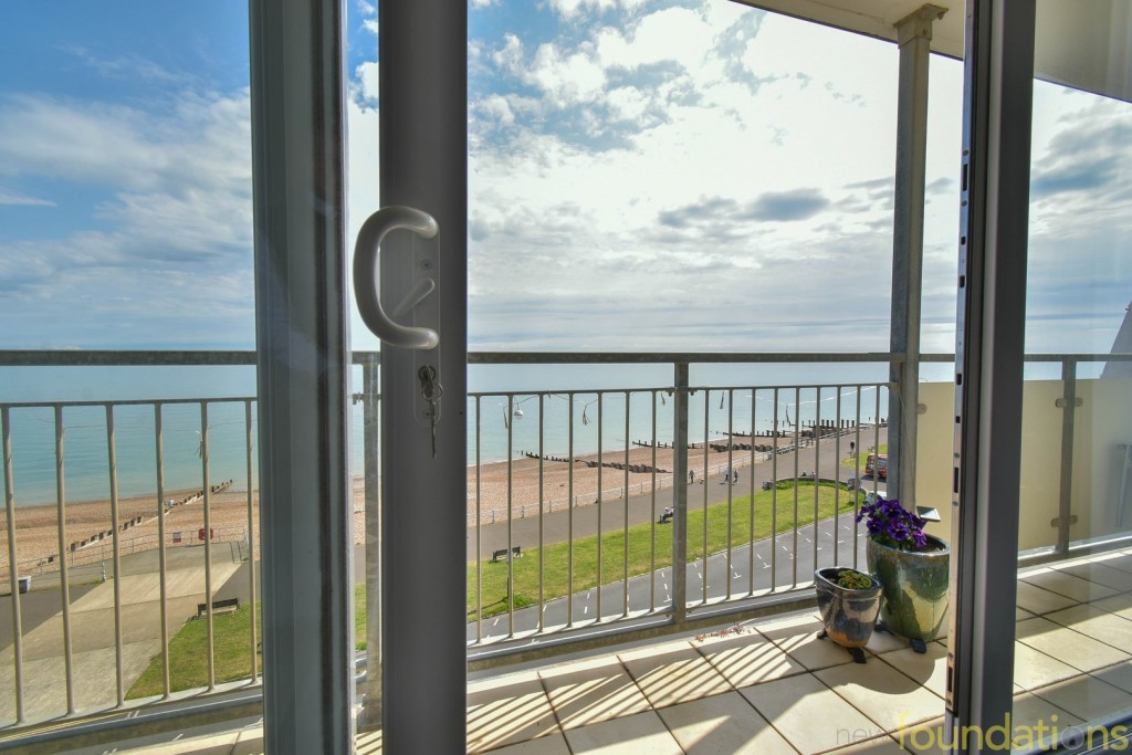 Images for De la Warr Parade, Bexhill-on-Sea, East Sussex EAID:3719479022 BID:13173601