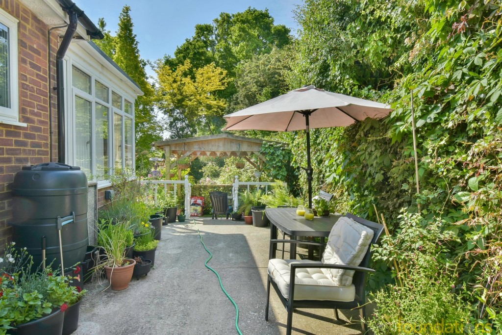 Images for Barnhorn Road, Bexhill-on-Sea, East Sussex EAID:3719479022 BID:13173601