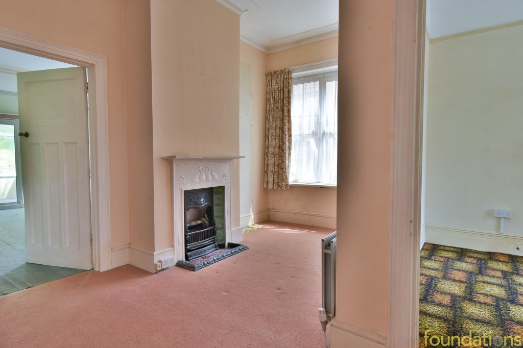 Images for Upper Sea Road, Bexhill-on-Sea, East Sussex EAID:3719479022 BID:13173601