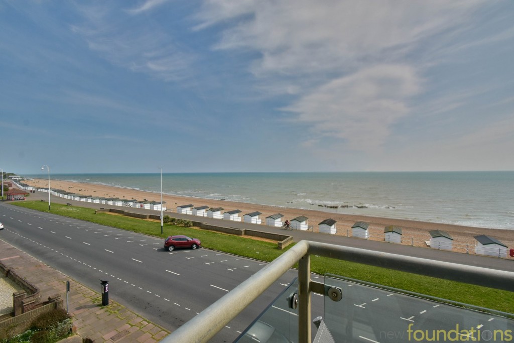 Images for De la Warr Parade, Bexhill-on-Sea, East Sussex EAID:3719479022 BID:13173601
