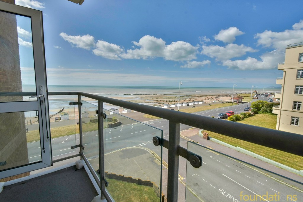 Images for De la Warr Parade, Bexhill-on-Sea, East Sussex EAID:3719479022 BID:13173601