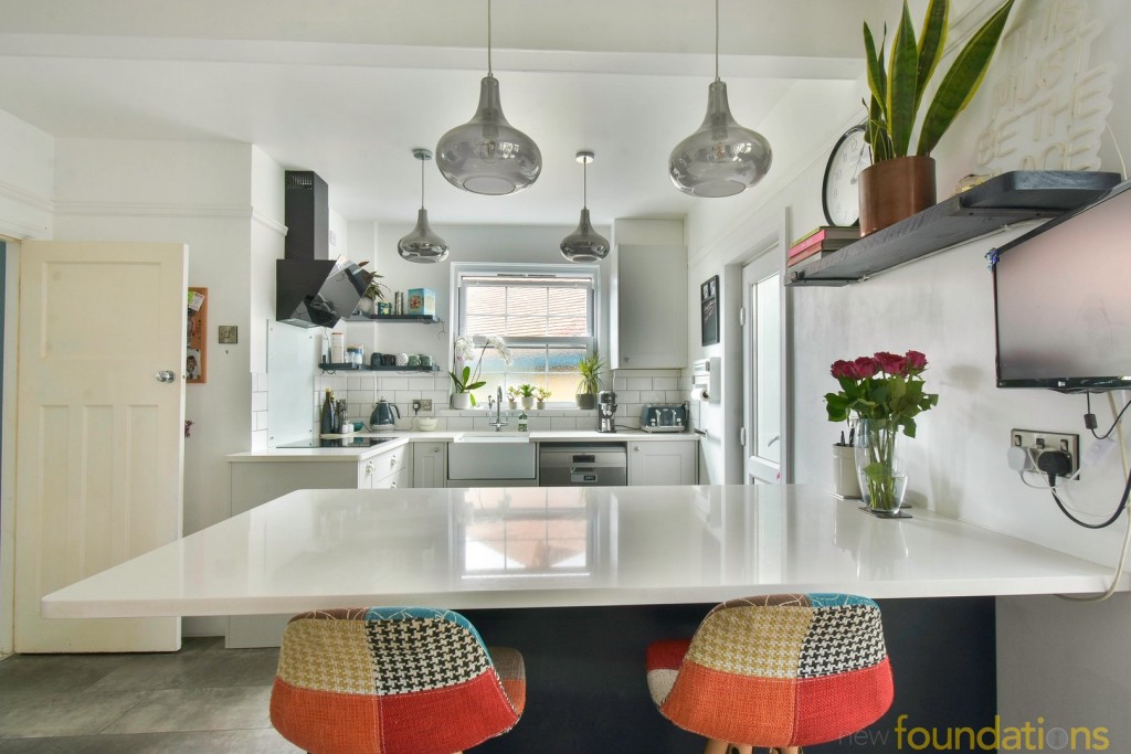 Images for Wrestwood Road, Bexhill-on-Sea, East Sussex EAID:3719479022 BID:13173601