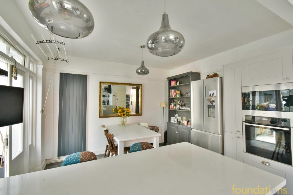 Images for Wrestwood Road, Bexhill-on-Sea, East Sussex EAID:3719479022 BID:13173601