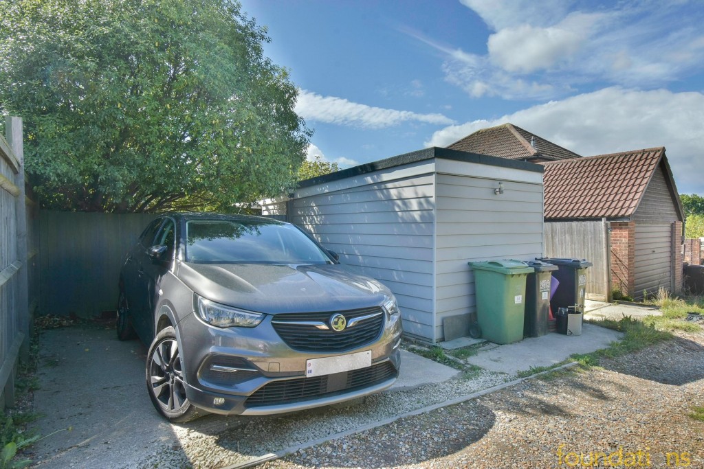 Images for Wrestwood Road, Bexhill-on-Sea, East Sussex EAID:3719479022 BID:13173601