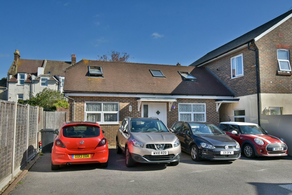 Images for Windsor Road, Bexhill-on-Sea, East Sussex EAID:3719479022 BID:13173601