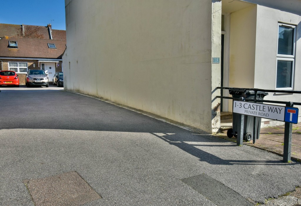 Images for Windsor Road, Bexhill-on-Sea, East Sussex EAID:3719479022 BID:13173601