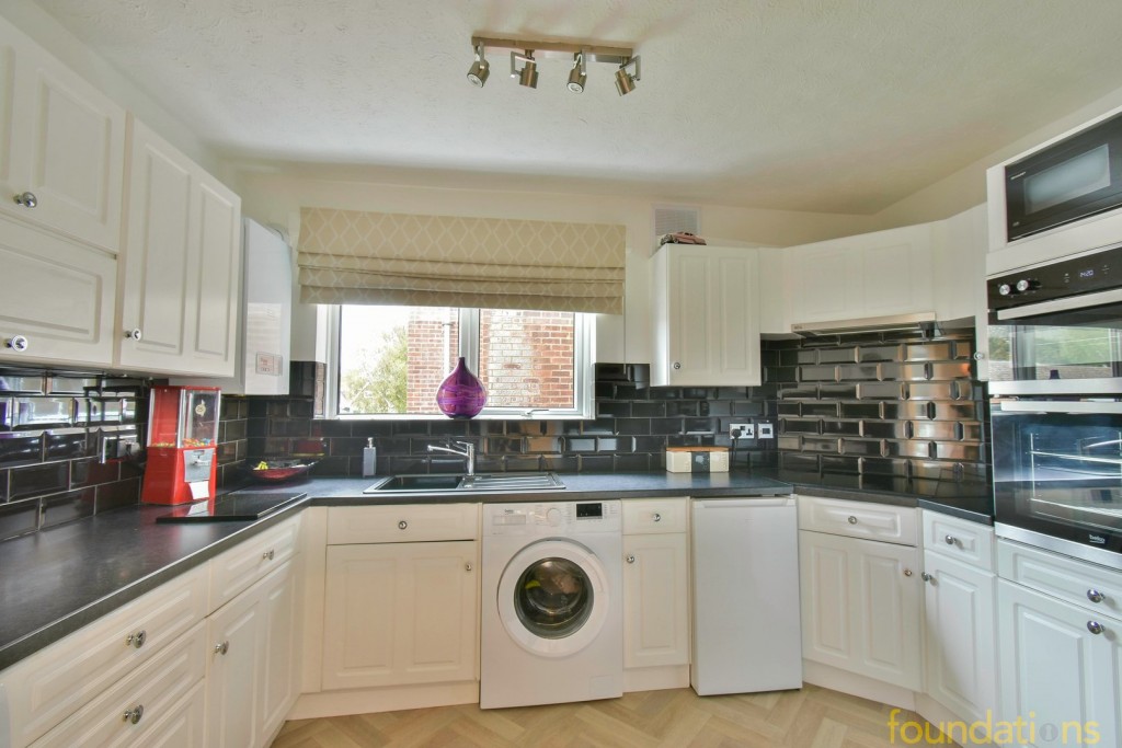 Images for Heighton Close, Bexhill-on-Sea, East Sussex EAID:3719479022 BID:13173601