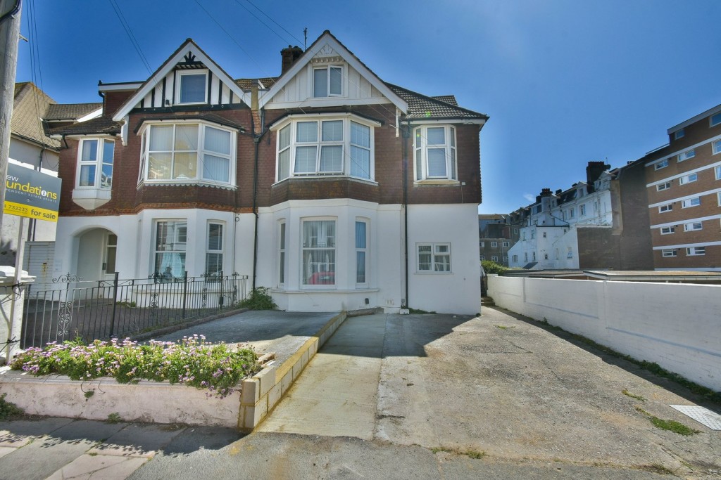 Images for Sea Road, Bexhill-on-Sea, East Sussex EAID:3719479022 BID:13173601