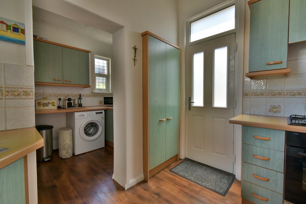 Images for Sea Road, Bexhill-on-Sea, East Sussex EAID:3719479022 BID:13173601