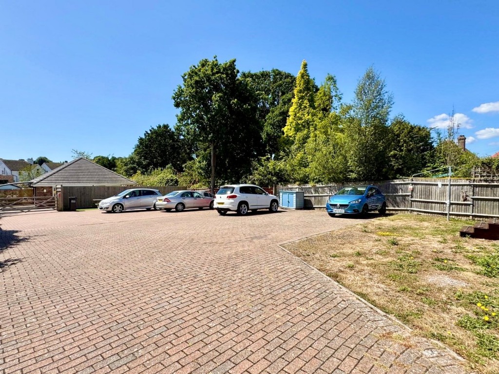 Images for Barnhorn Road, Bexhill-on-Sea, East Sussex EAID:3719479022 BID:13173601