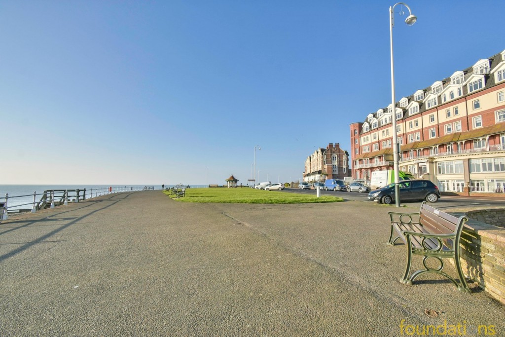 Images for De la Warr Parade, Bexhill-on-Sea, East Sussex EAID:3719479022 BID:13173601