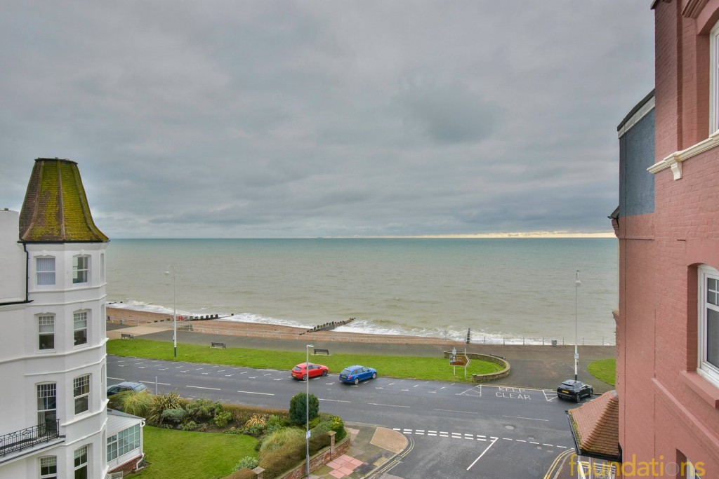 Images for De la Warr Parade, Bexhill-on-Sea, East Sussex EAID:3719479022 BID:13173601