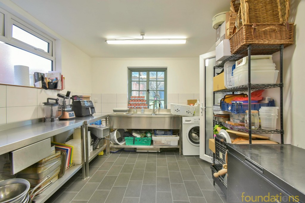 Images for Sewell Avenue, Bexhill-on-Sea, East Sussex EAID:3719479022 BID:13173601