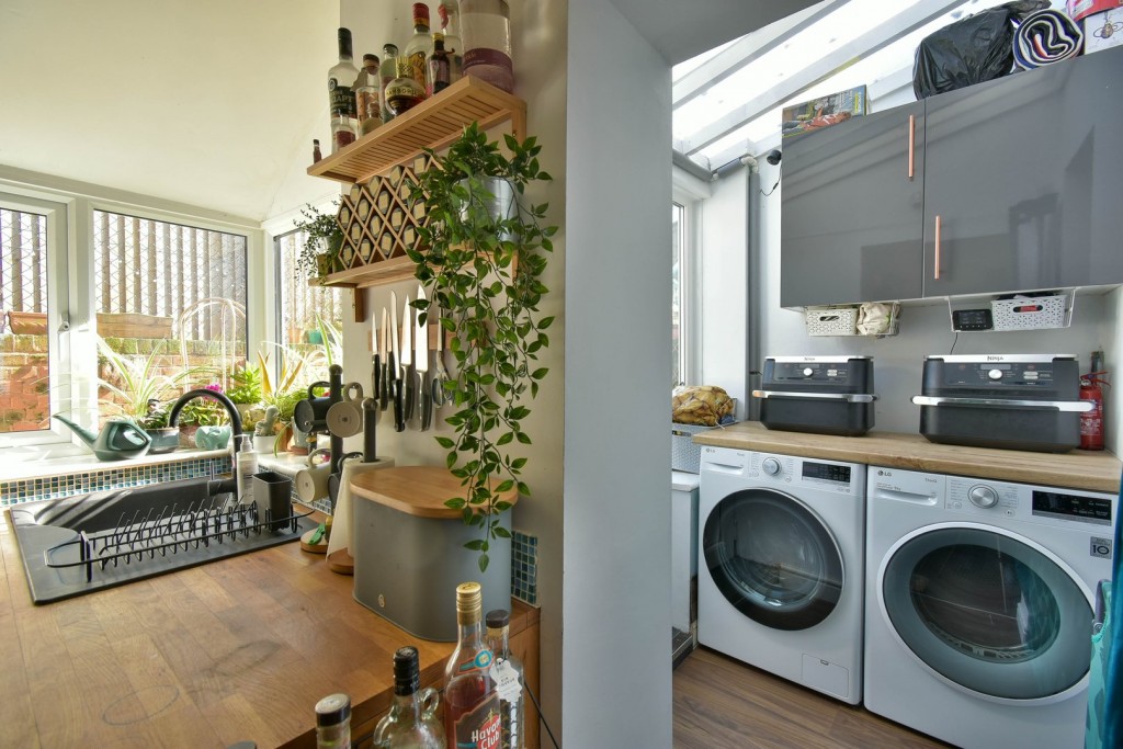 Images for Leopold Road, Bexhill-on-Sea, East Sussex EAID:3719479022 BID:13173601