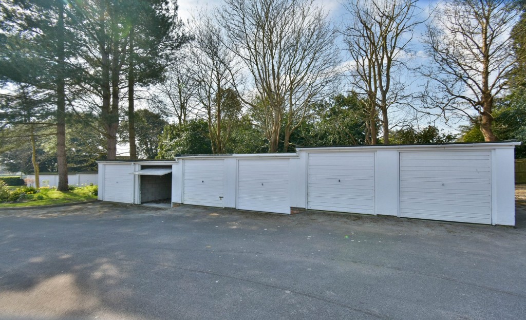 Images for Osbern Close, Bexhill-on-Sea, East Sussex EAID:3719479022 BID:13173601