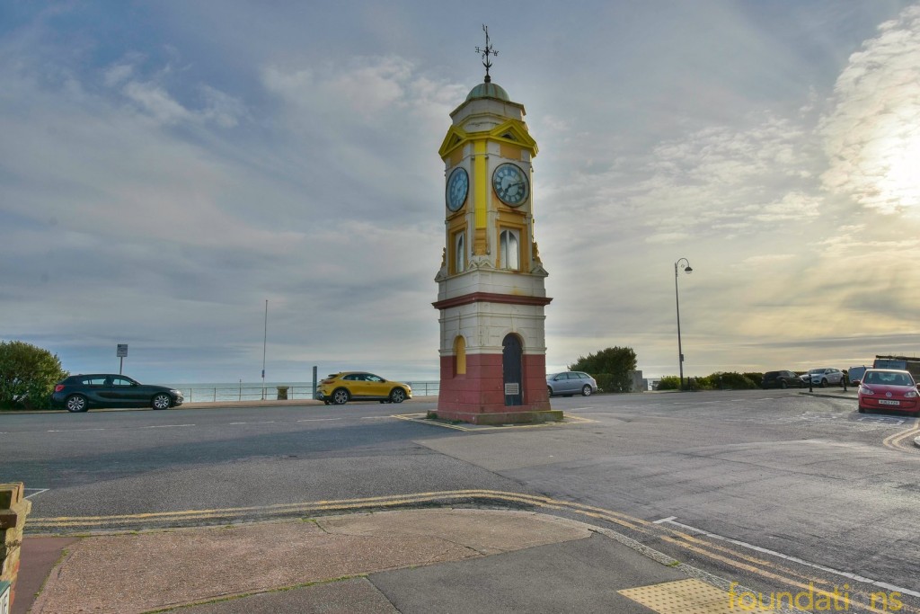 Images for Park Avenue, Bexhill-on-Sea, East Sussex EAID:3719479022 BID:13173601