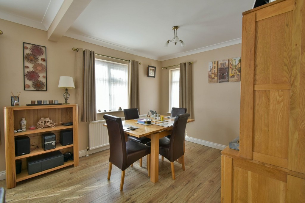 Images for Deans Close, Bexhill-on-Sea, East Sussex EAID:3719479022 BID:13173601