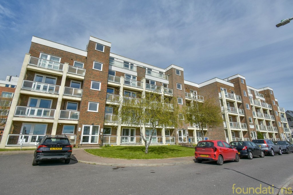 Images for Harewood Close, Bexhill-on-Sea, East Sussex EAID:3719479022 BID:13173601