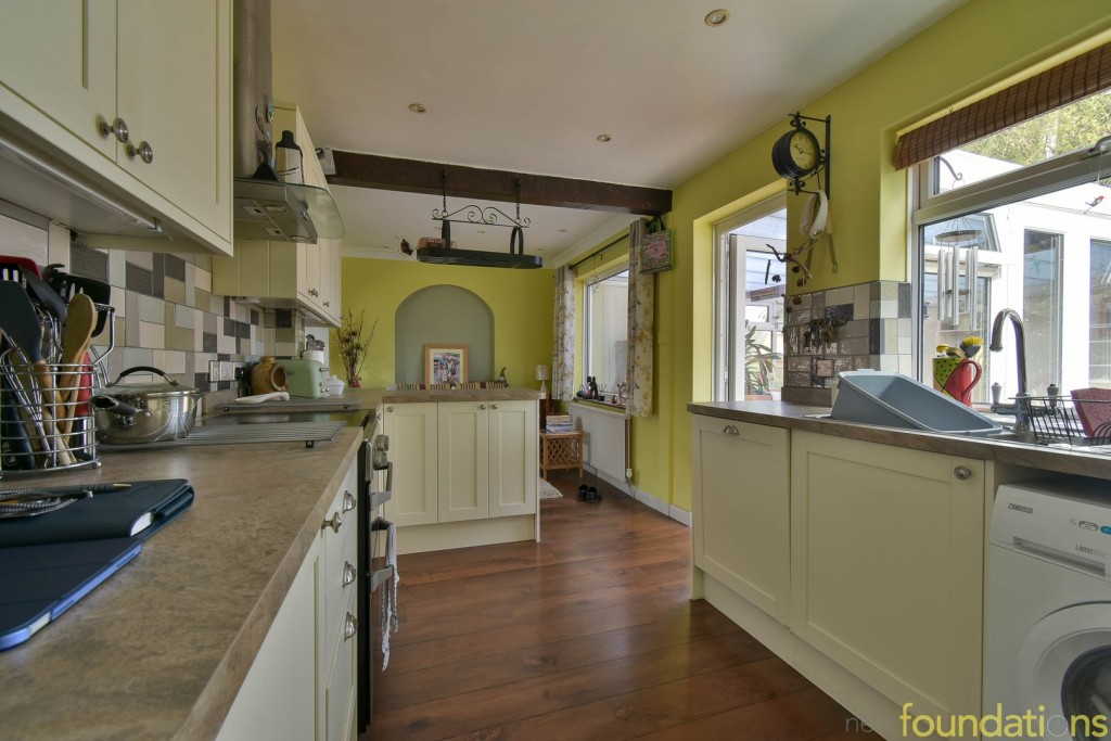 Images for Wrestwood Road, Bexhill-on-Sea, East Sussex EAID:3719479022 BID:13173601