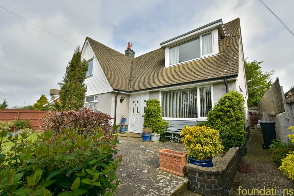 Images for Wrestwood Road, Bexhill-on-Sea, East Sussex EAID:3719479022 BID:13173601