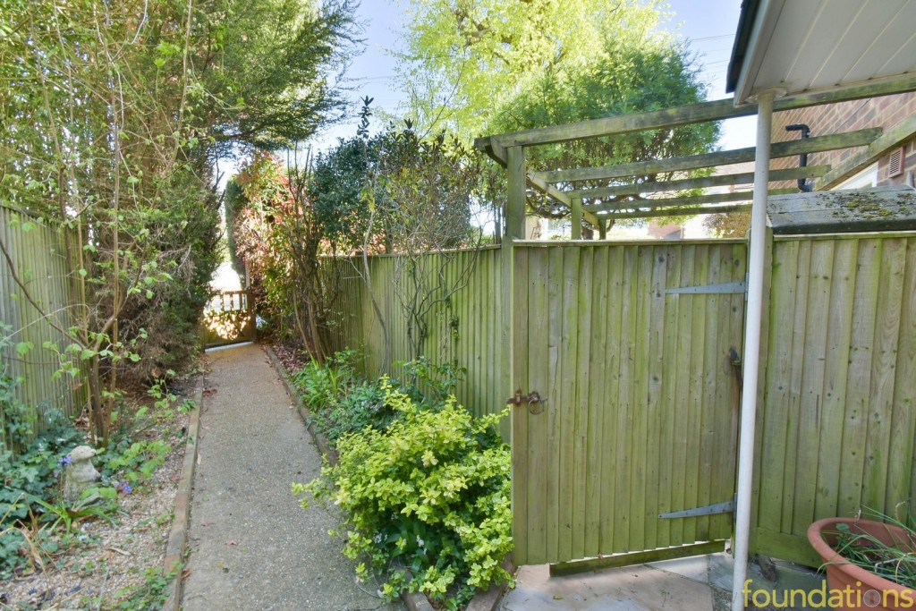 Images for Gunters Lane, Bexhill-on-Sea, East Sussex EAID:3719479022 BID:13173601