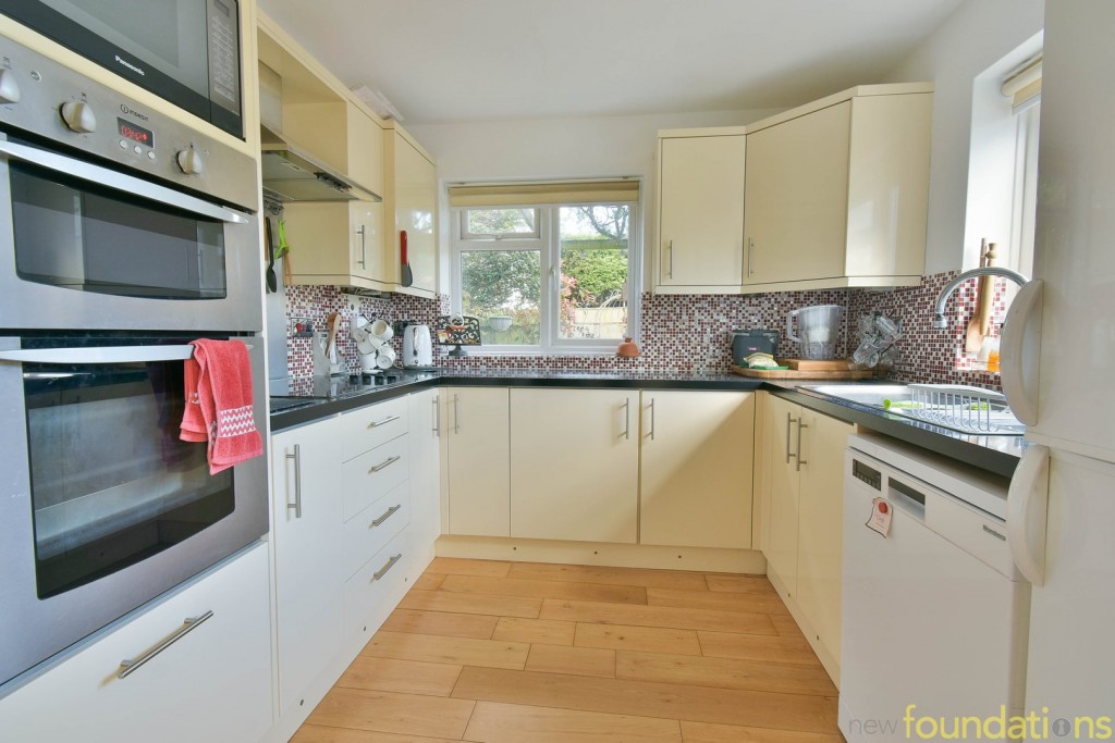 Images for Gunters Lane, Bexhill-on-Sea, East Sussex EAID:3719479022 BID:13173601