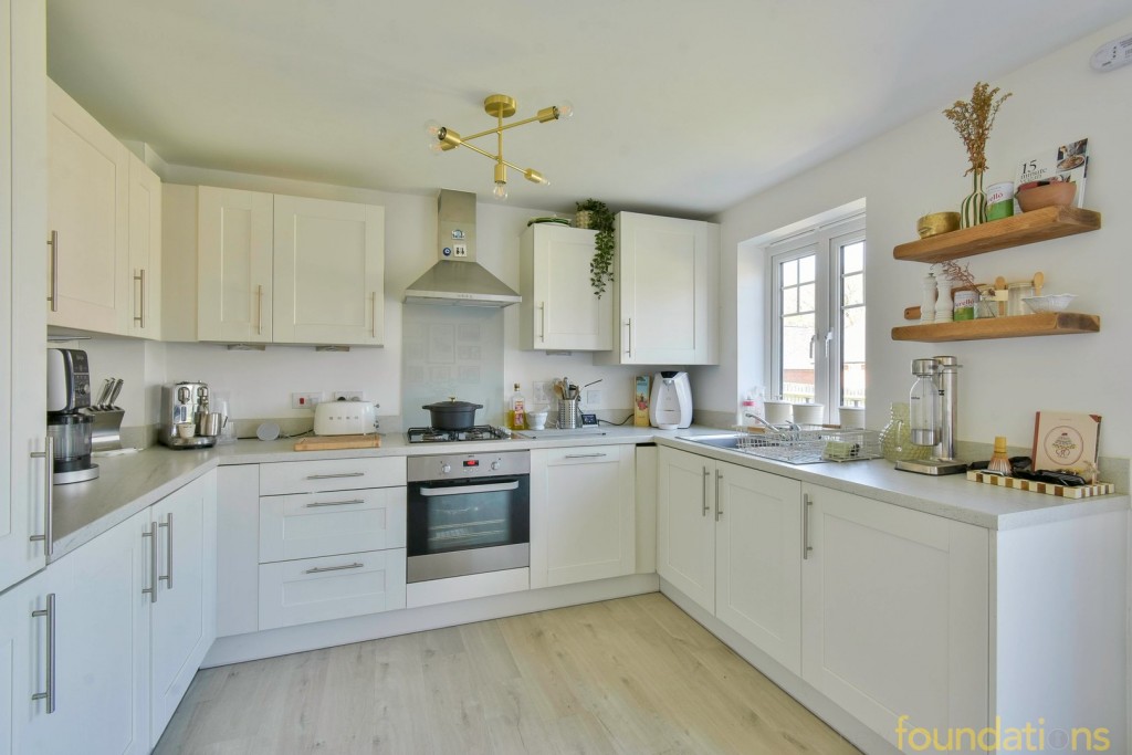 Images for Gracelands Drive, Bexhill-on-Sea, East Sussex EAID:3719479022 BID:13173601